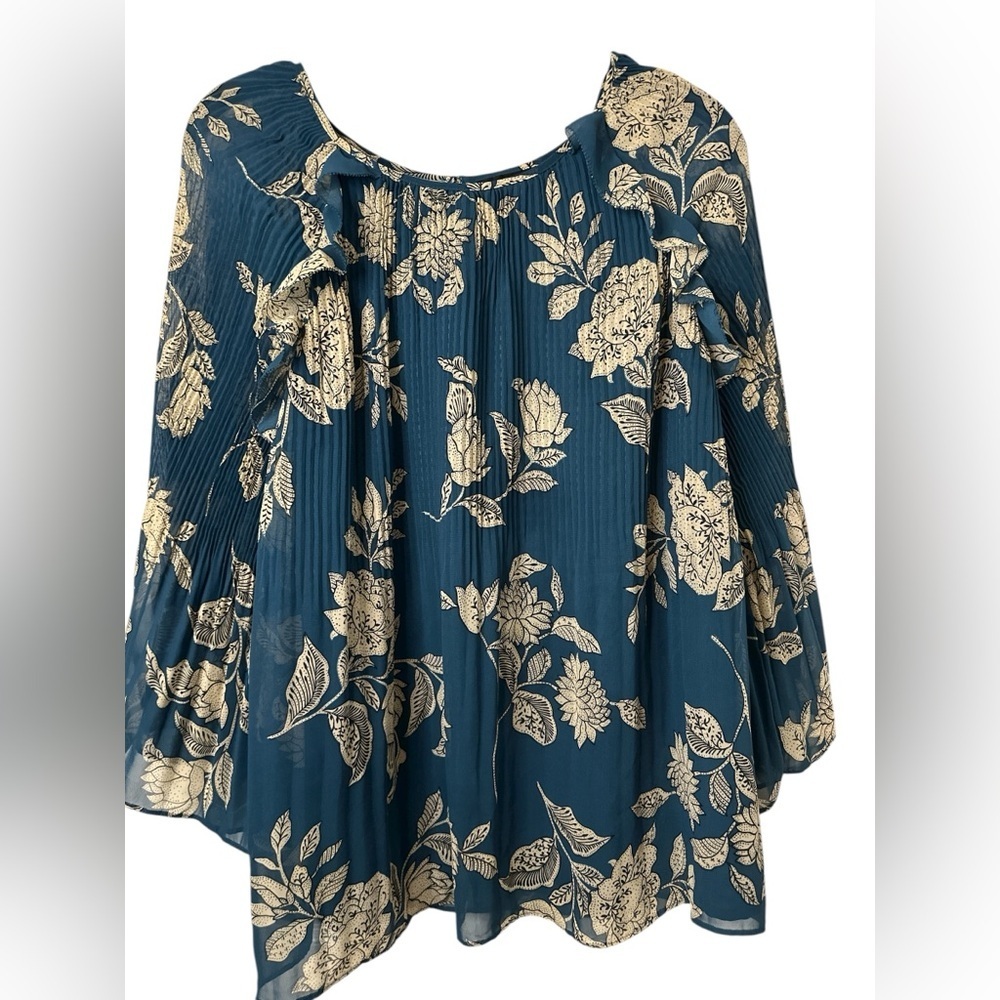 A.N.A Floral Print Blue Bell Sleeve Women's Top